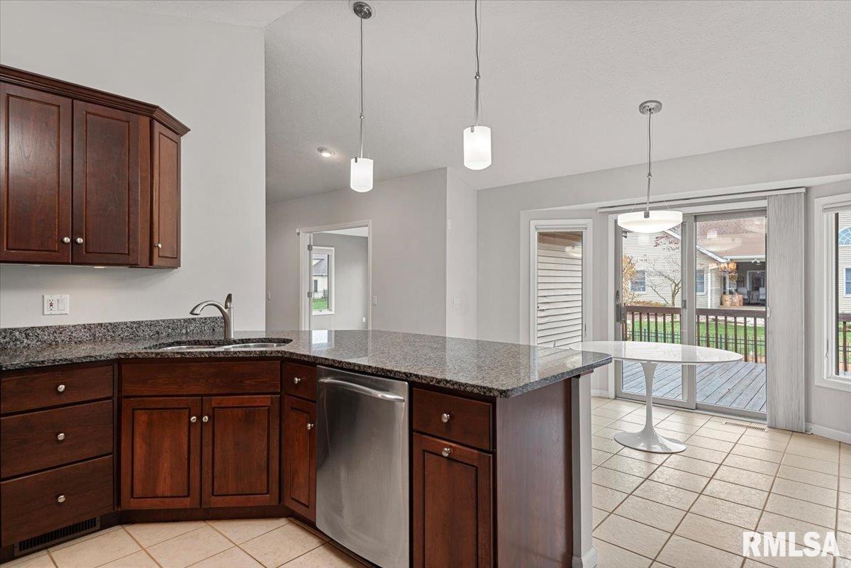 3508 Sundance Drive Springfield, IL 62711 - Photo 23 of 52 Gallery Image 23