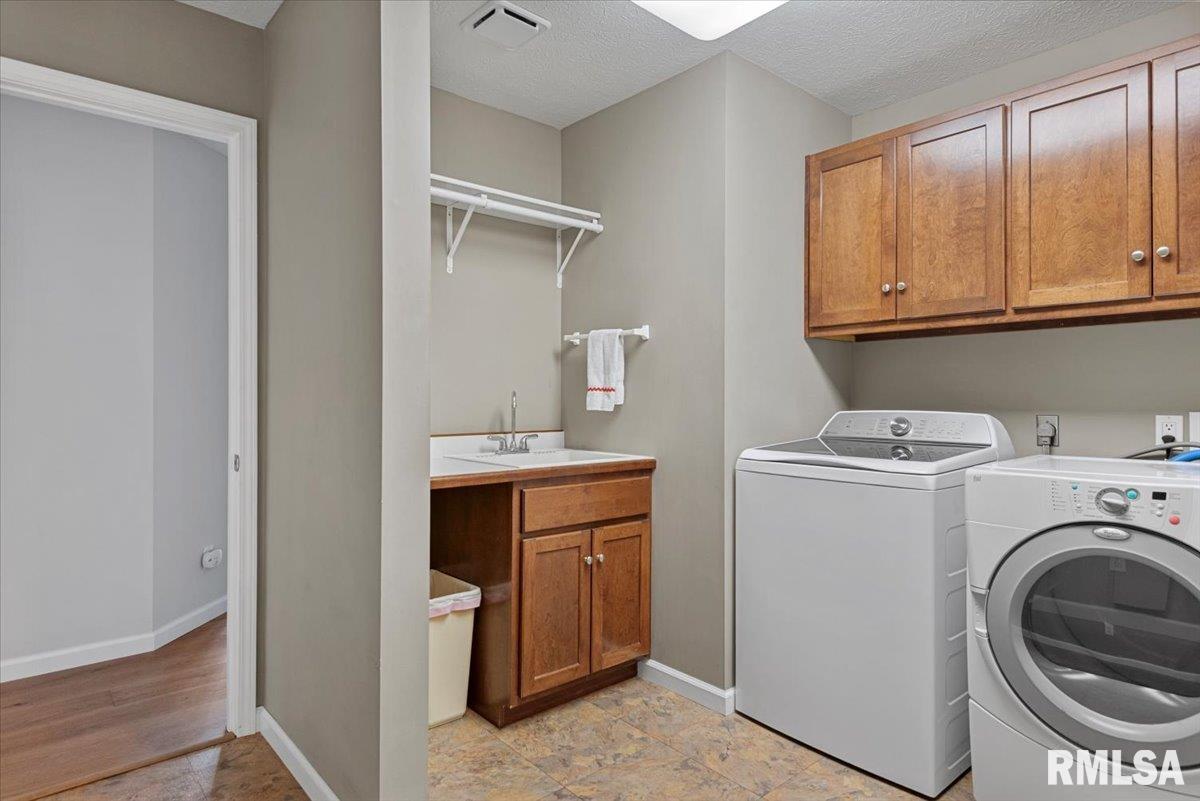 3508 Sundance Drive Springfield, IL 62711 - Photo 34 of 52 Gallery Image 34