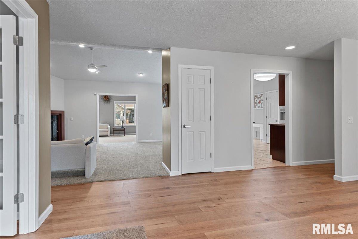 3508 Sundance Drive Springfield, IL 62711 - Photo 6 of 52 Gallery Image 6