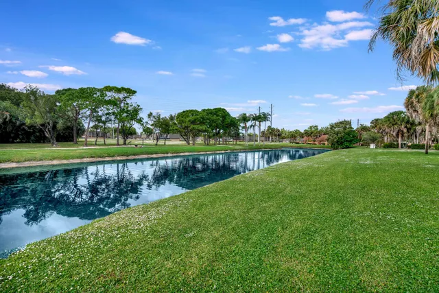 $2,700 | 148 Heritage Way, West Palm Beach, FL 33407