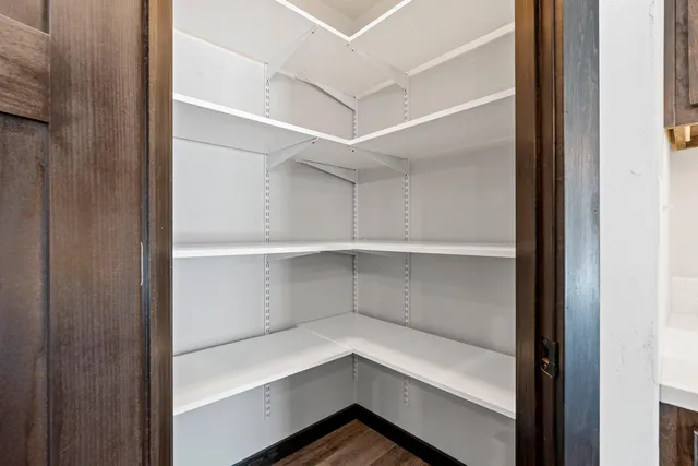 $339,000 | 2510 Stoney Brook Court, Manitowoc, WI 54220