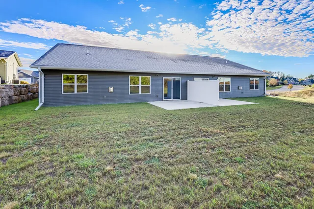 $339,000 | 2510 Stoney Brook Court, Manitowoc, WI 54220