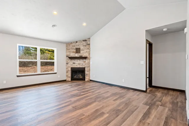 $339,000 | 2510 Stoney Brook Court, Manitowoc, WI 54220