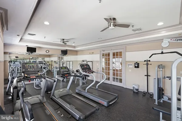 $429,999 | 4850 Eisenhower Avenue, Unit 316, Alexandria, VA 22304