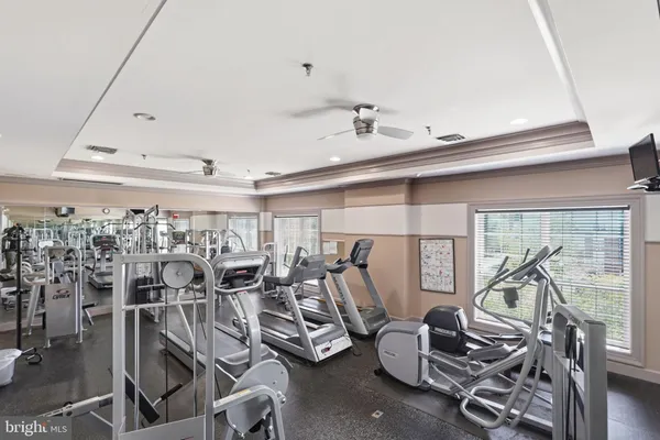 $429,999 | 4850 Eisenhower Avenue, Unit 316, Alexandria, VA 22304