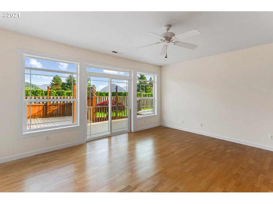 632 Smith Beckon Road Carson, WA 98610 - Photo 9 of 32 Gallery Image 9