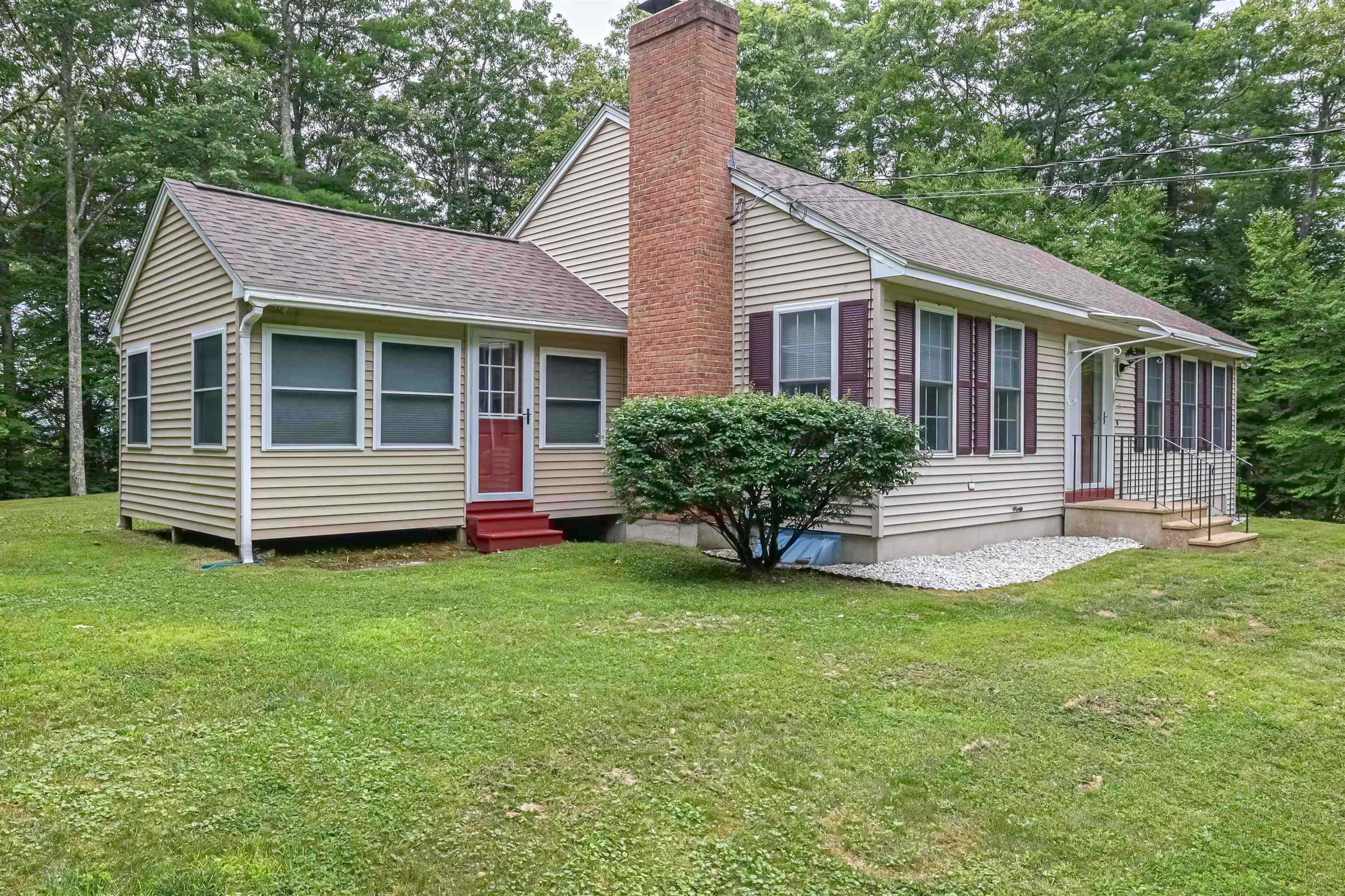 121 Twist Hill Road Dunbarton, NH 03046 - Photo 33 of 35