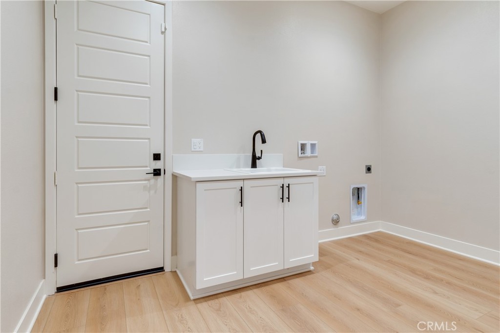 6548 Canyon Oaks Drive Simi Valley, CA 93063 - Photo 21 of 28