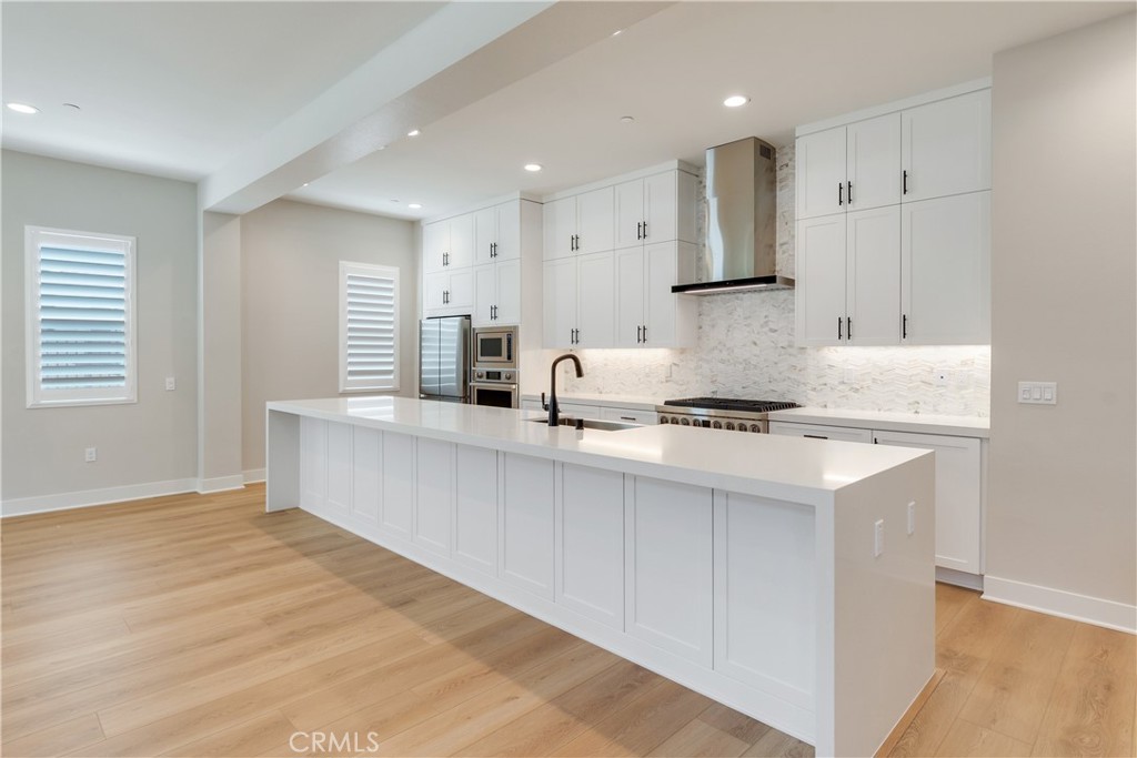 6548 Canyon Oaks Drive Simi Valley, CA 93063 - Photo 5 of 28