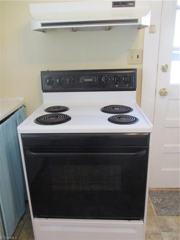 910 Grant Street High Point, NC 27262 - Photo 15 of 25 Gallery Image 15