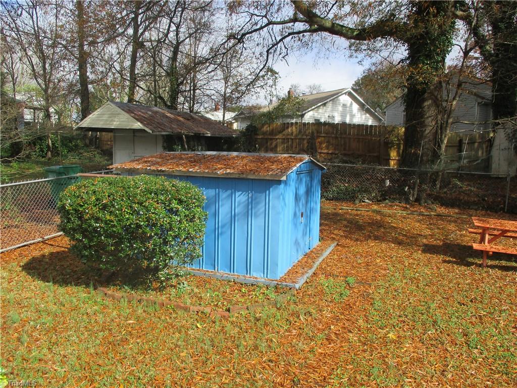 910 Grant Street High Point, NC 27262 - Photo 23 of 25 Gallery Image 23