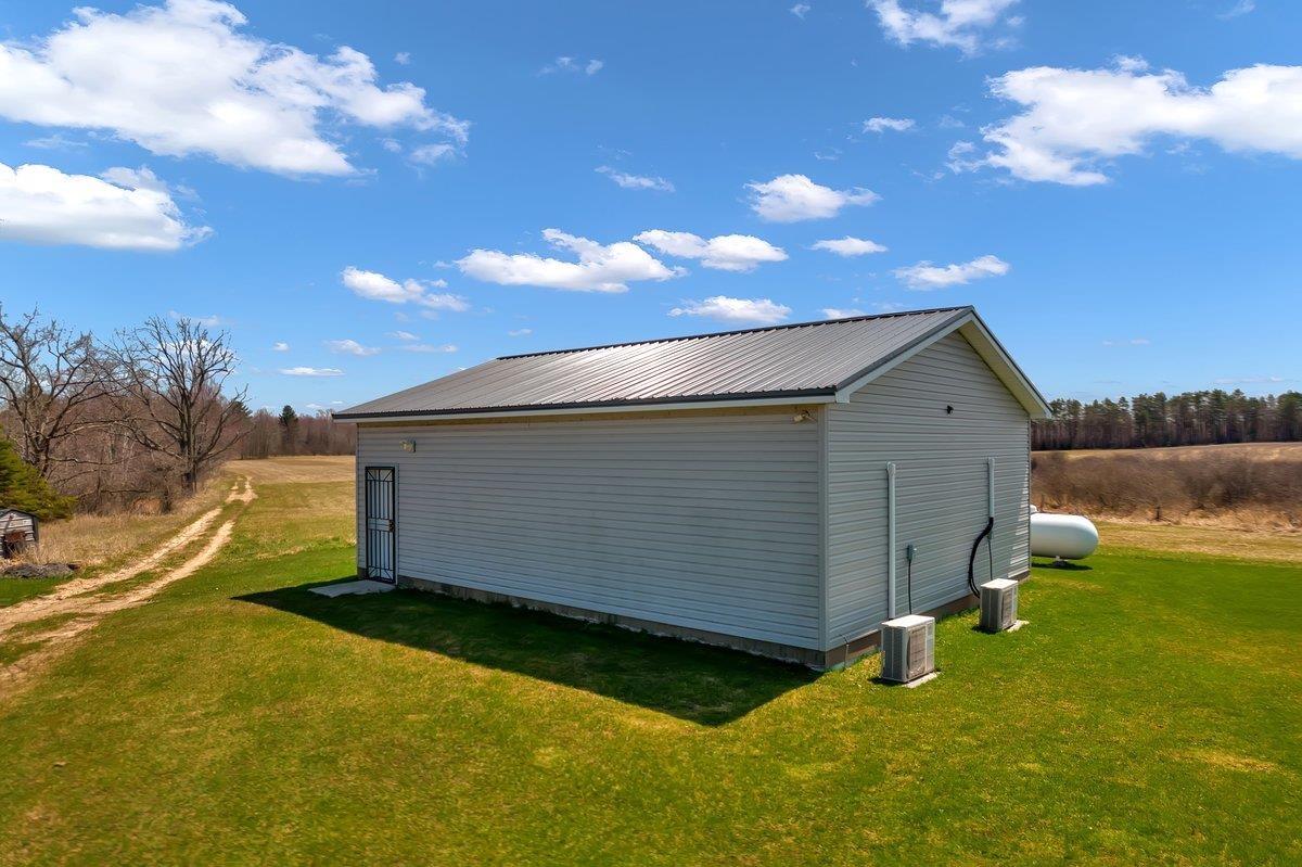 4374 East County Line Road Hale, MI 48739 - Photo 16 of 23