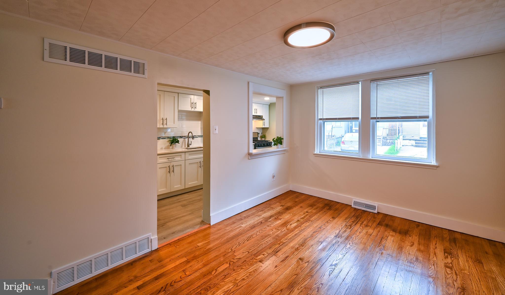 2804 Yorkship Road Camden, NJ 08104 - Photo 7 of 21