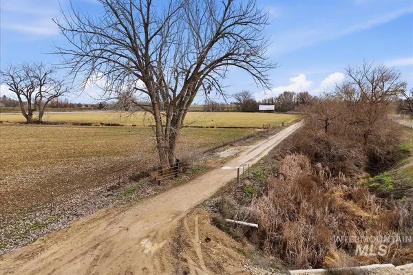 $1,400,000 | 16921 Oasis Road, Caldwell, ID 83607