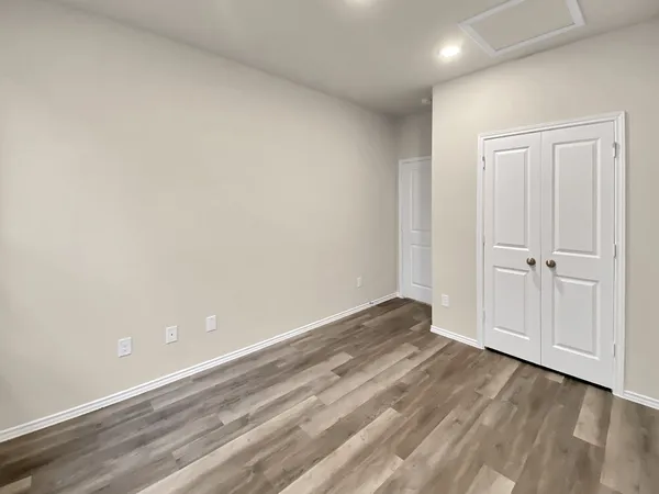 $1,300 | 11593 Persimmon Street, Willis, TX 77318