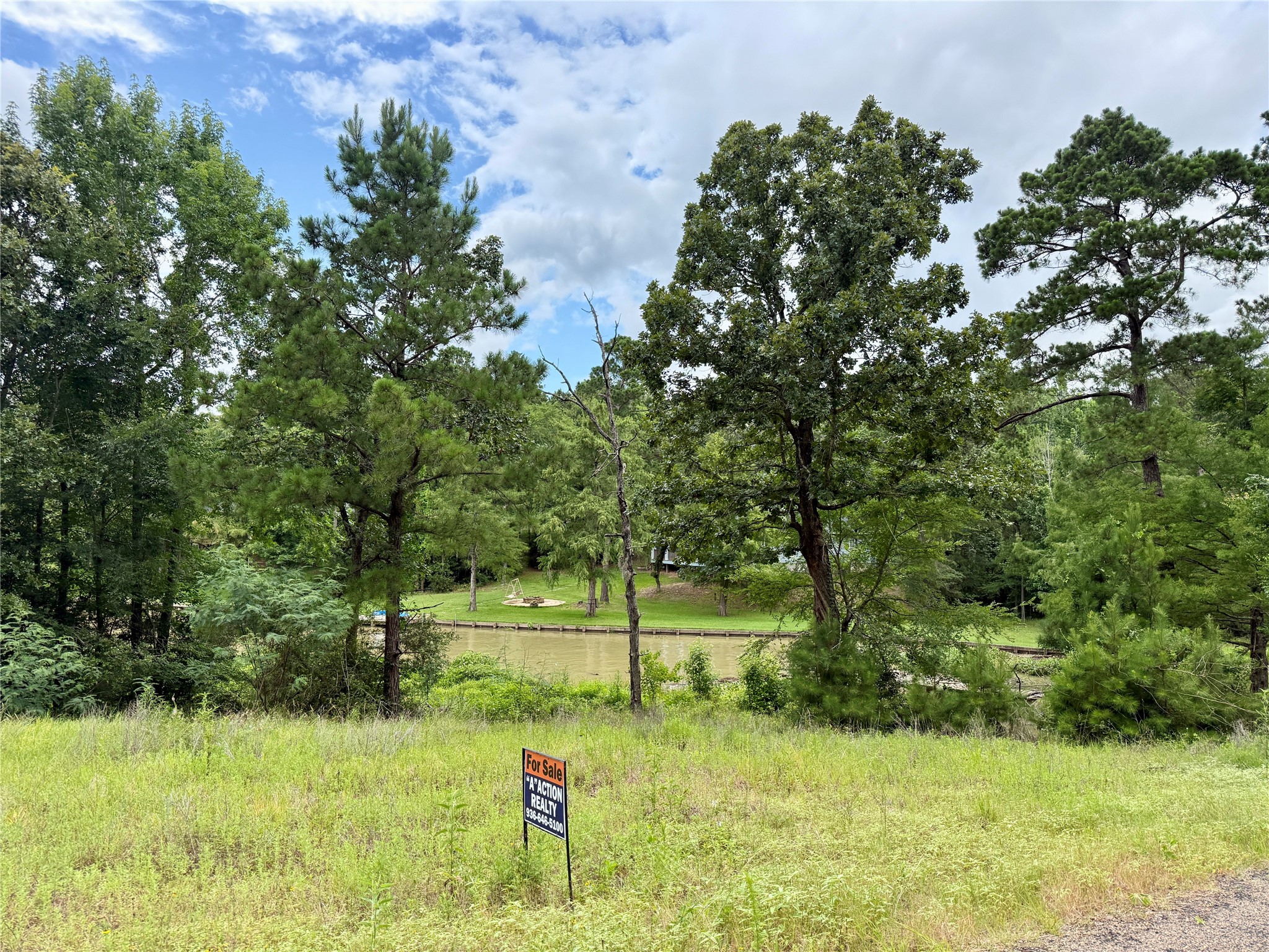 144 Lori Lane Trinity, TX 75862 - Photo 1 of 7