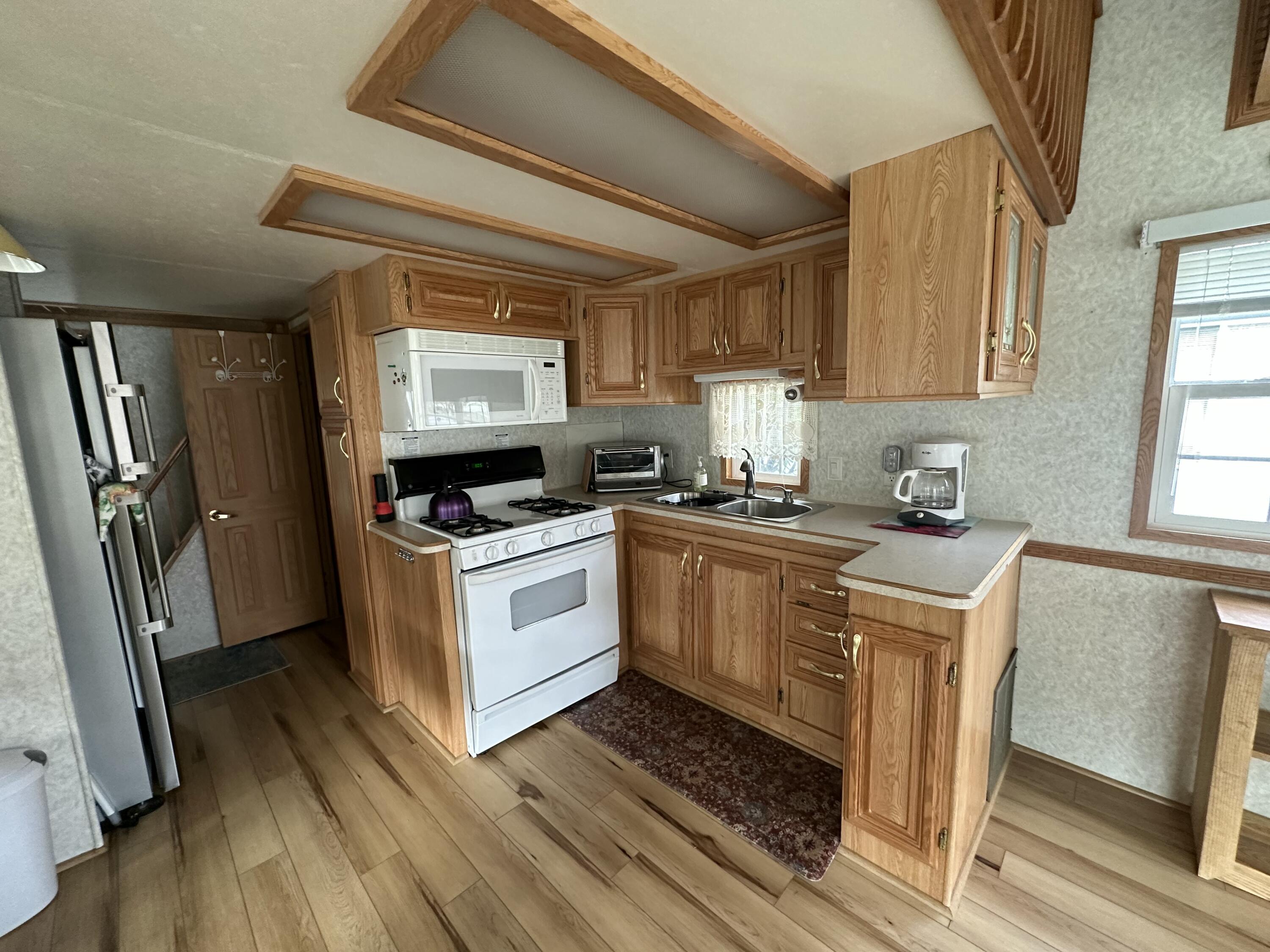 430 Post Road, Unit 87 Wells, ME 04090 - Photo 11 of 41 IMG_2307