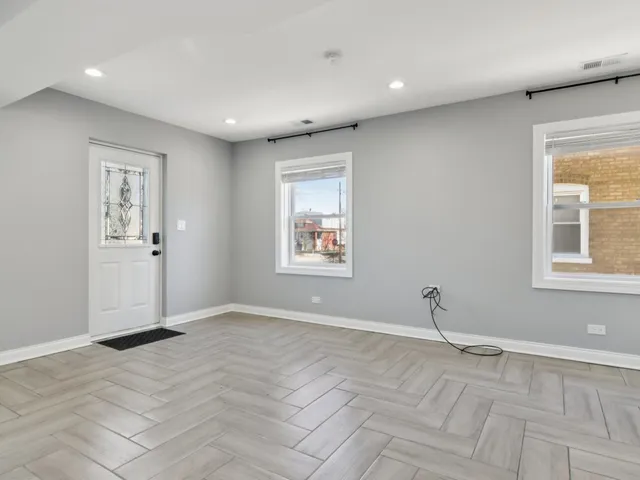 $295,000 | 4208 Oak Street, Bellwood, IL 60104