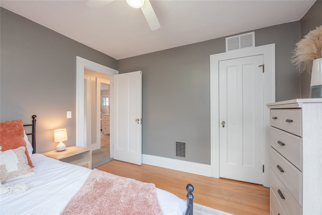 200 Hurstbourne Road Irondequoit, NY 14609 - Photo 28 of 35