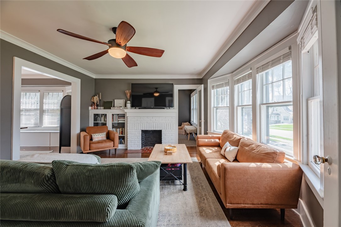 200 Hurstbourne Road Irondequoit, NY 14609 - Photo 5 of 35