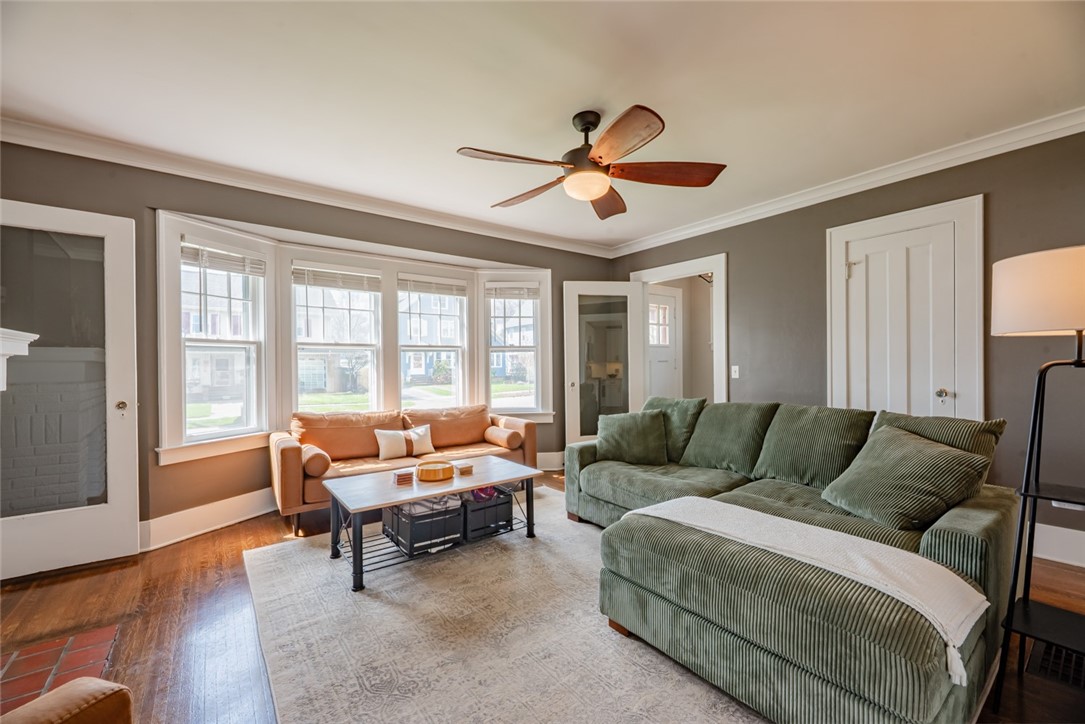 200 Hurstbourne Road Irondequoit, NY 14609 - Photo 6 of 35