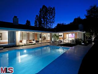 16039 Skytop Road Encino, CA 91436 - Photo 1 of 1 Gallery Image 1