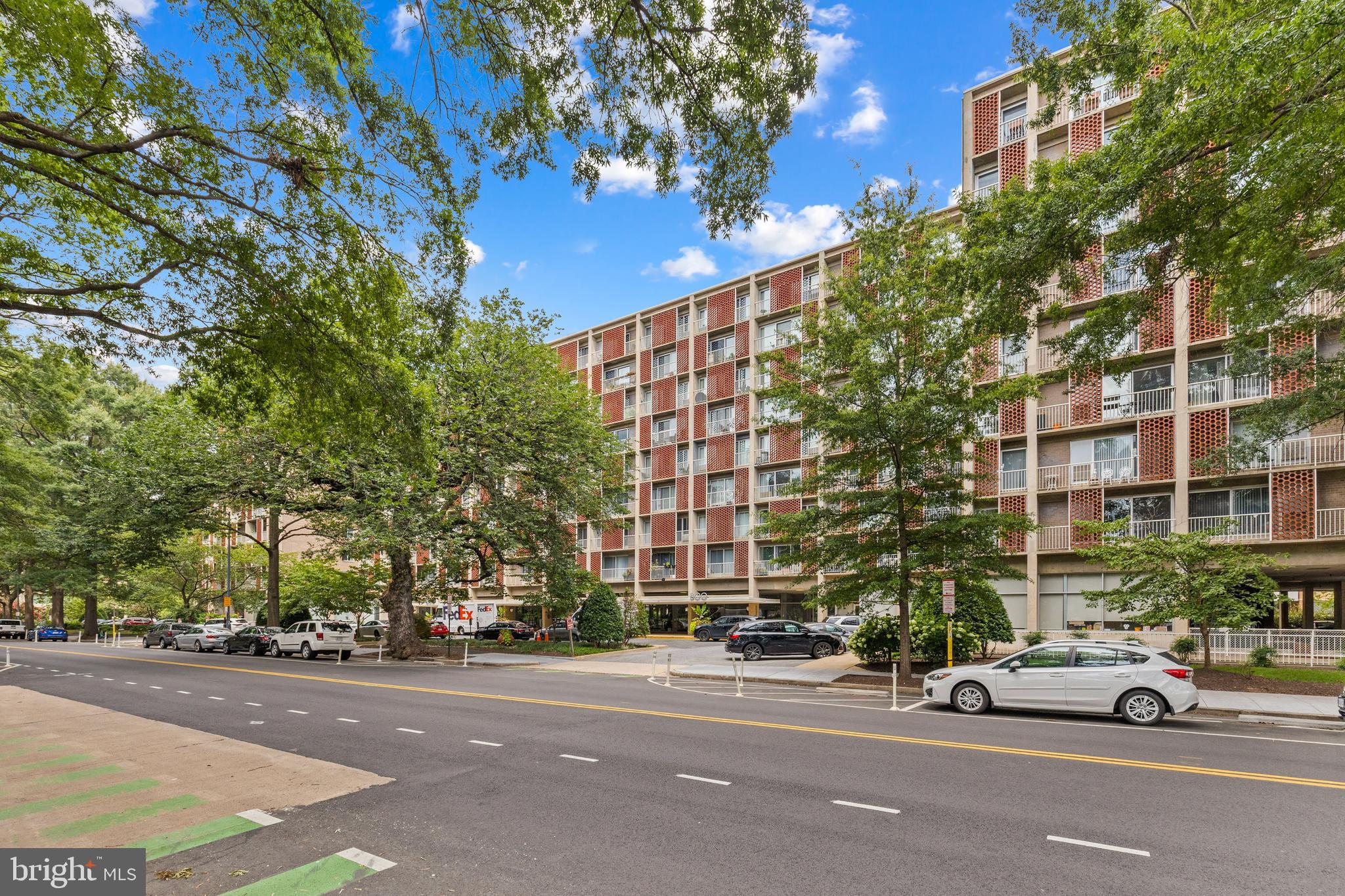 800 4th Street Southwest, Unit N305 Washington, DC 20024 - Photo 1 of 26