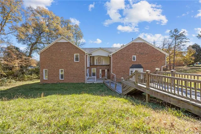 $799,000 | 2811 Roland Road, Greensboro, NC 27407