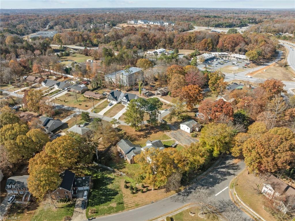 2811 Roland Road Greensboro, NC 27407 - Photo 9 of 23