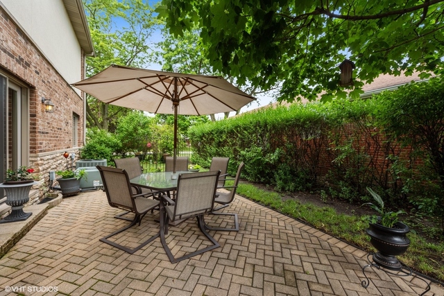 1650 Davis Street Park Ridge, IL 60068 - Photo 29 of 30