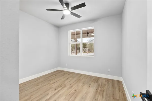 $489,000 | 1190 Fernwood Road, Fischer, TX 78623