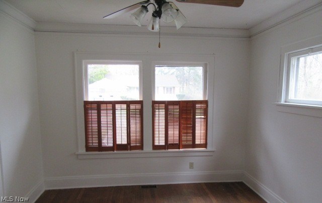 1602 Wood Road Cleveland, OH 44121 - Photo 7 of 13 dining room