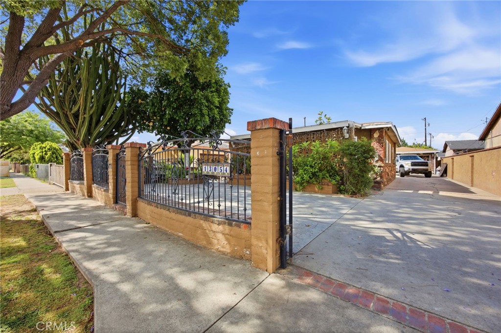 13054 Amar Road Baldwin Park, CA 91706 - Photo 10 of 52
