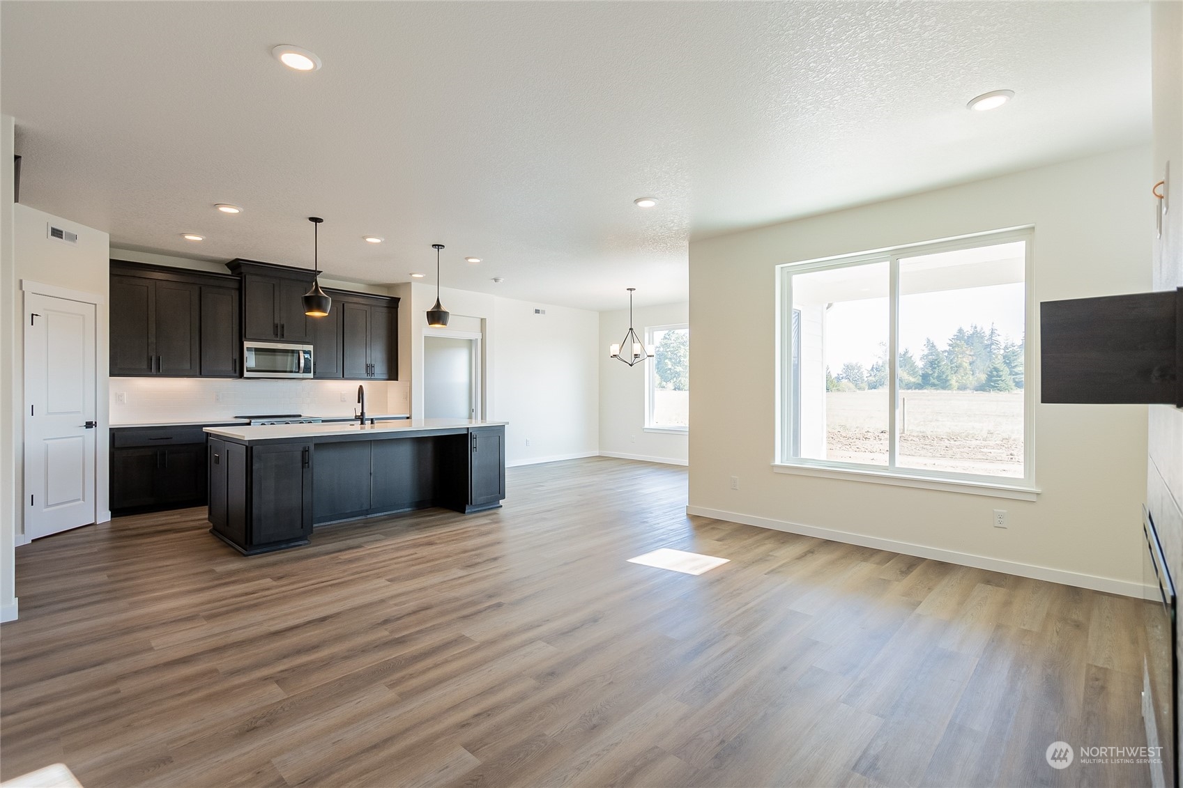 702 Cardinal Avenue Winlock, WA 98596 - Photo 13 of 40 Gallery Image 13