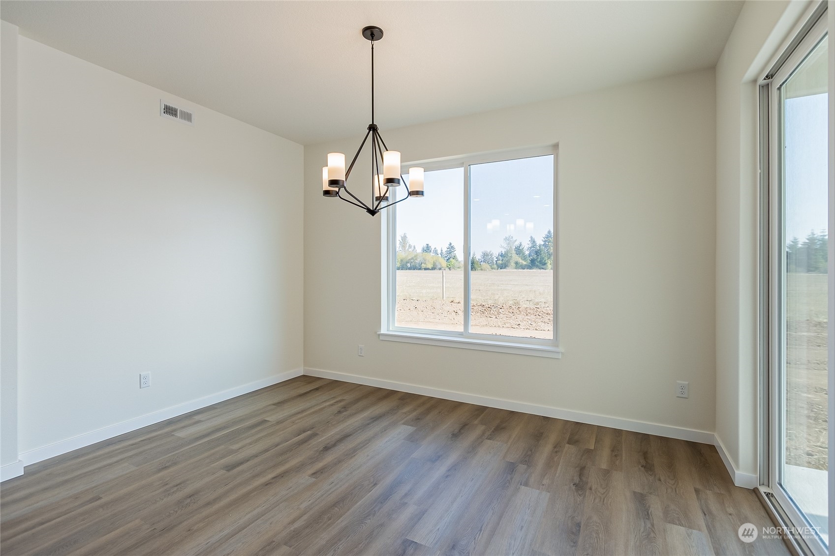 702 Cardinal Avenue Winlock, WA 98596 - Photo 17 of 40 Gallery Image 17