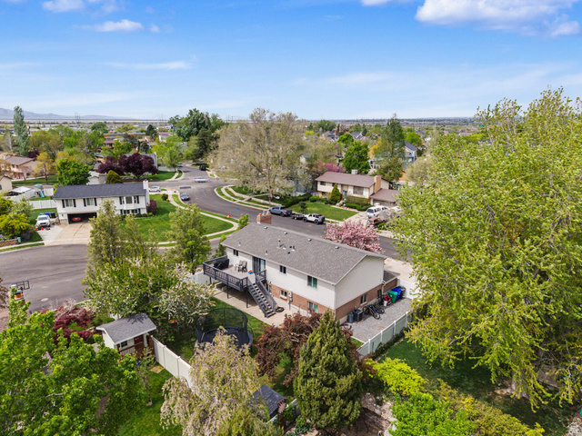 523 Mountain View Road Centerville, UT 84014 - Photo 29 of 33 Aerial view of residential area
