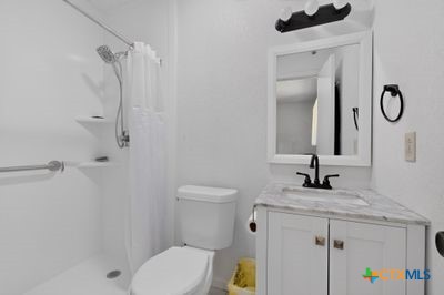 1908 Kenyon Street Killeen, TX 76543 - Photo 16 of 27 Master Bathroom