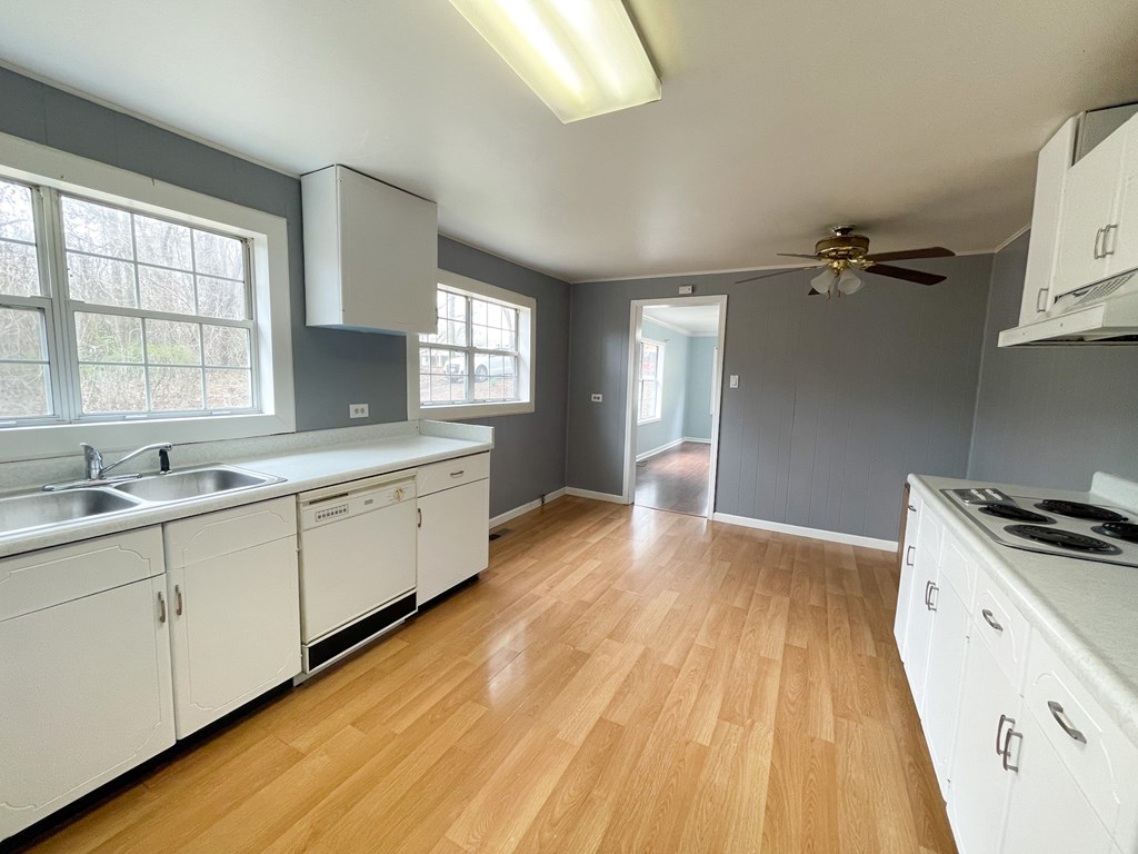 149 Lower Dug Gap Road Dalton, GA 30720 - Photo 6 of 15 Gallery Image 6