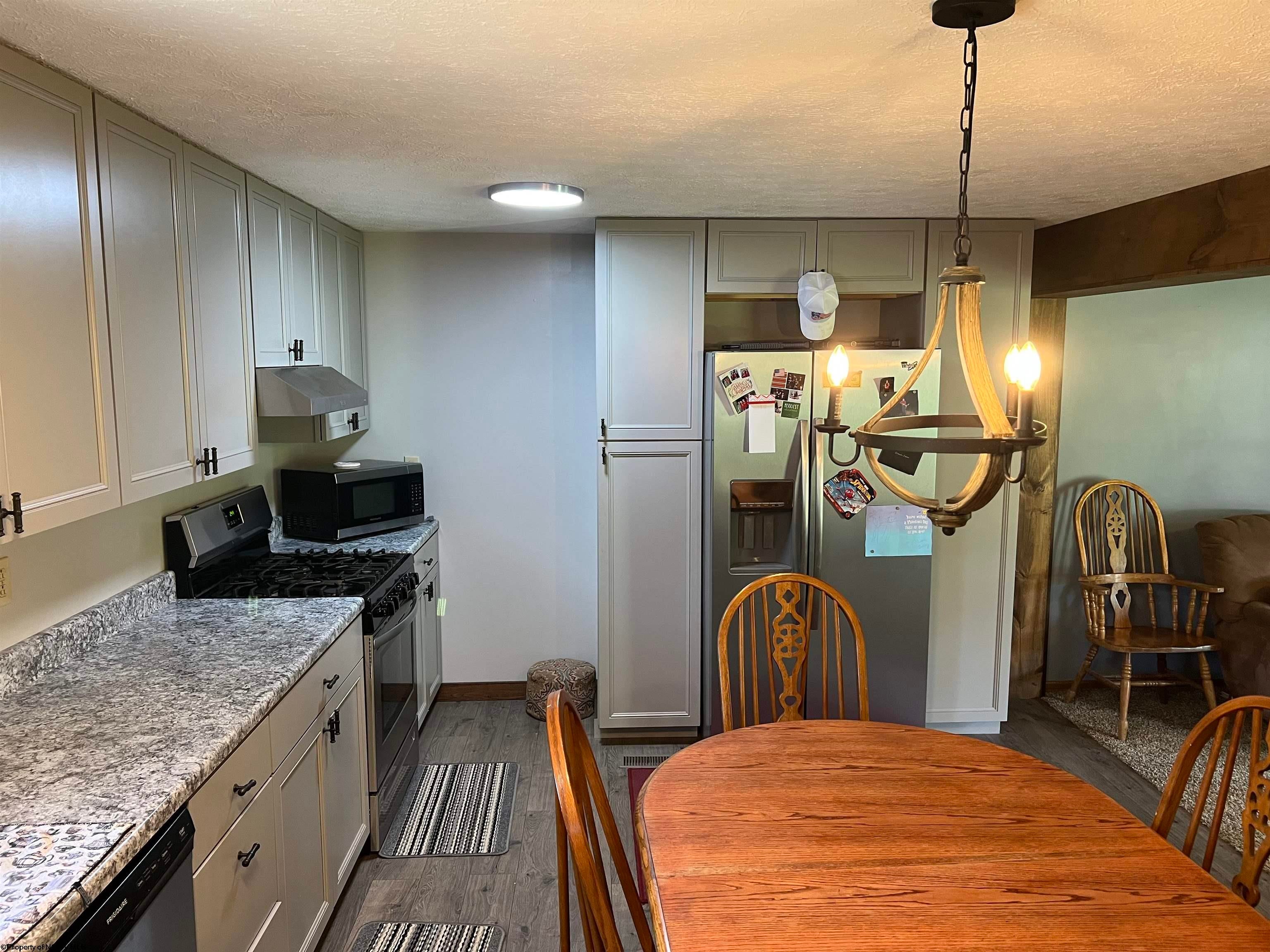 2502 Jamison Road Fairview, WV 26570 - Photo 5 of 16 Gallery Image 5