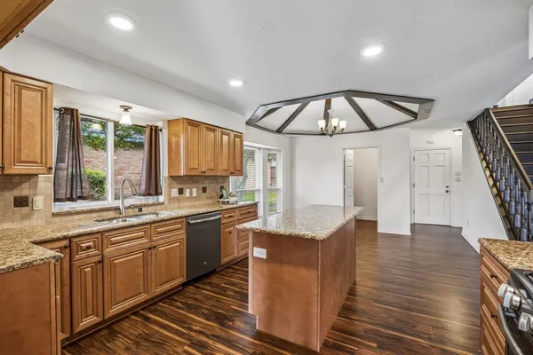 $618,000 | 1017 Dartbrook Drive, Plano, TX 75075