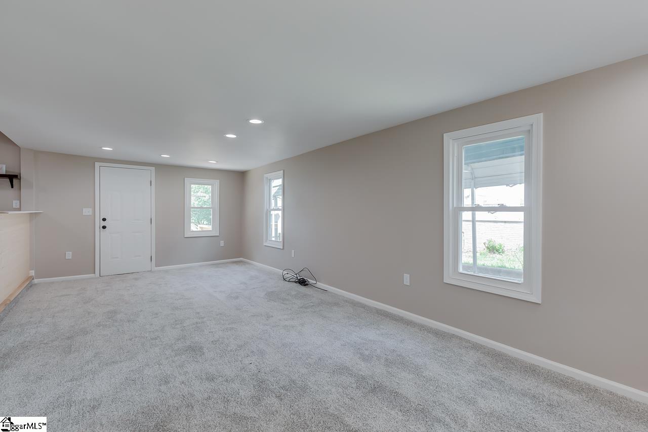 116 East Decatur Street Greenville, SC 29617 - Photo 12 of 26 Gallery Image 12