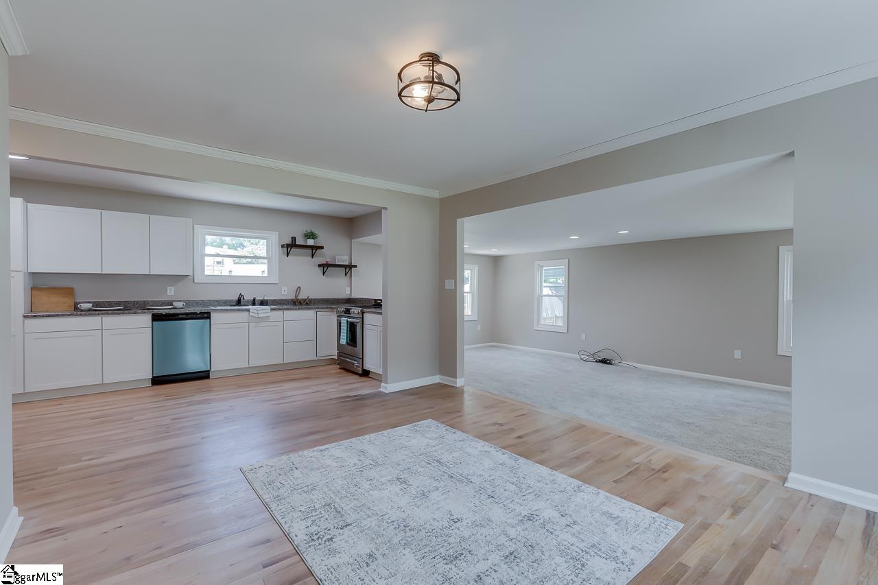 116 East Decatur Street Greenville, SC 29617 - Photo 7 of 26 Gallery Image 7