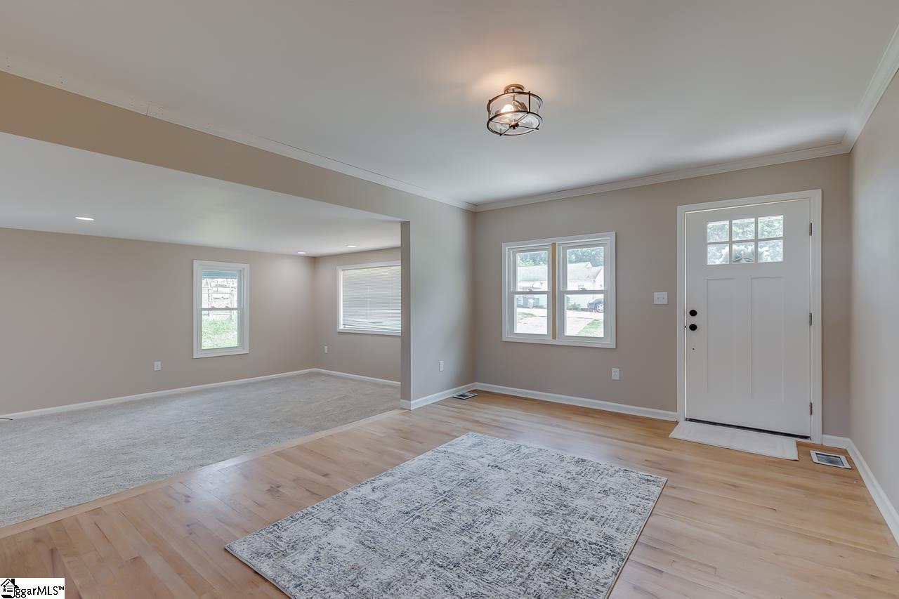 116 East Decatur Street Greenville, SC 29617 - Photo 8 of 26 Gallery Image 8