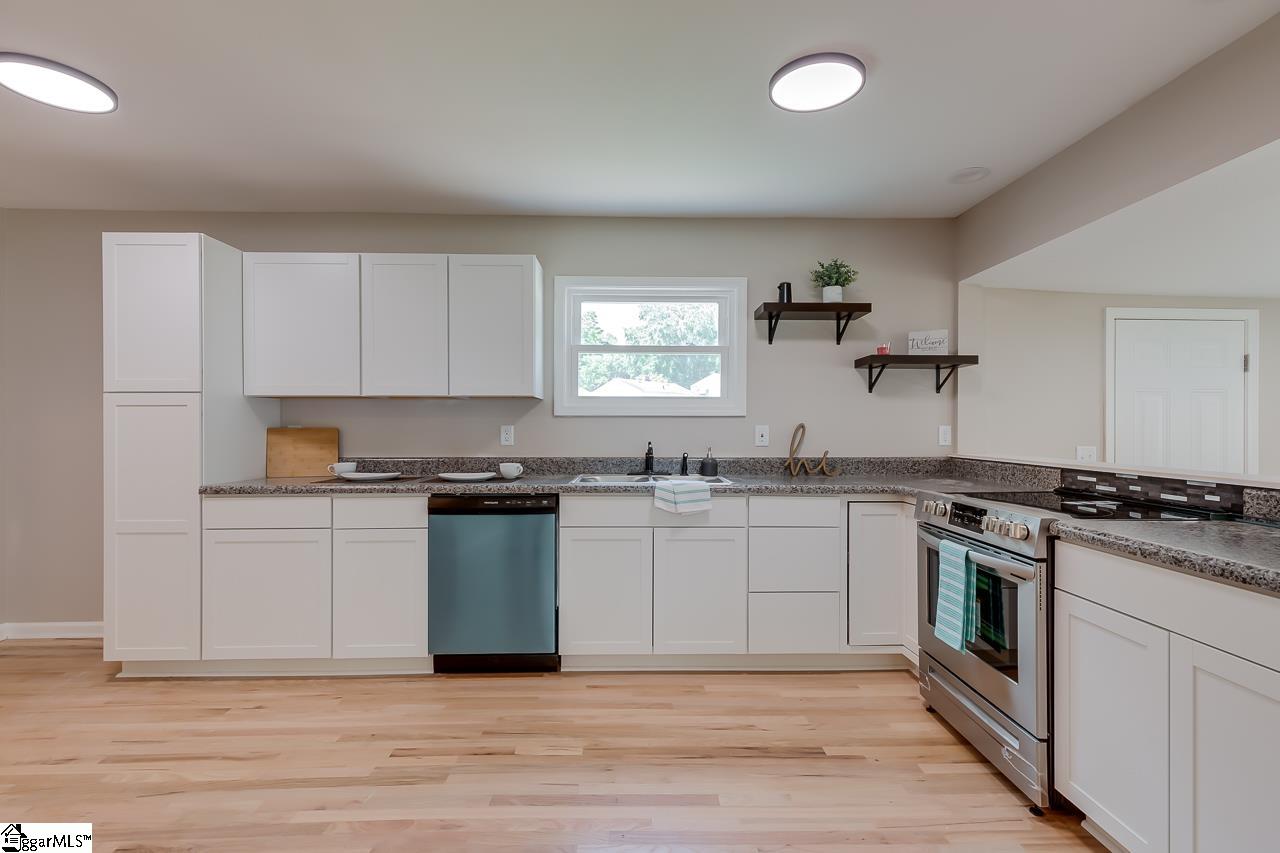 116 East Decatur Street Greenville, SC 29617 - Photo 10 of 26 Gallery Image 10