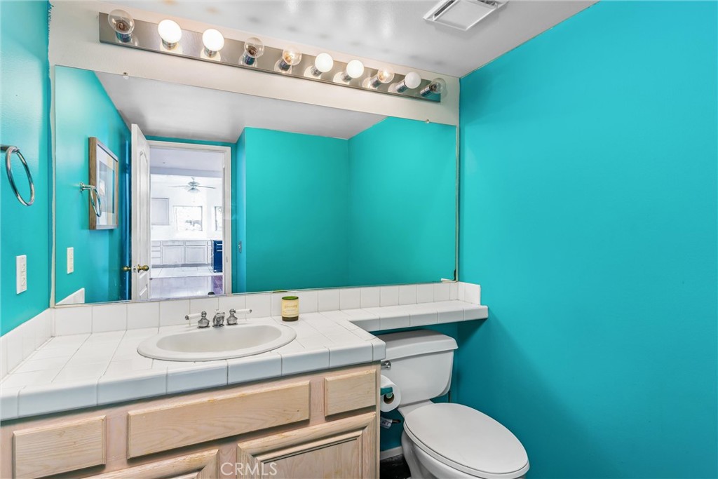 11621 Pavia Drive Rancho Cucamonga, CA 91701 - Photo 18 of 36 1st floor level guest half bath