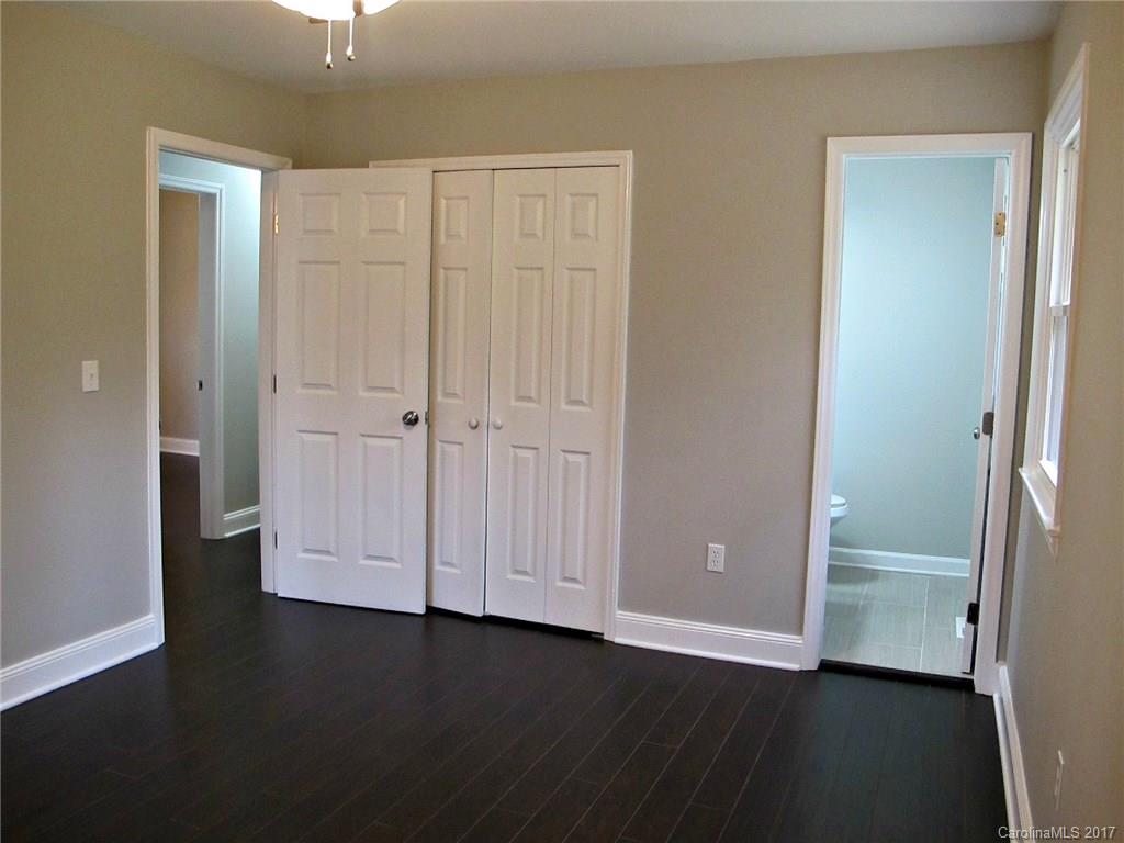 3724 Woodleaf Road Charlotte, NC 28205 - Photo 8 of 17 Gallery Image 8