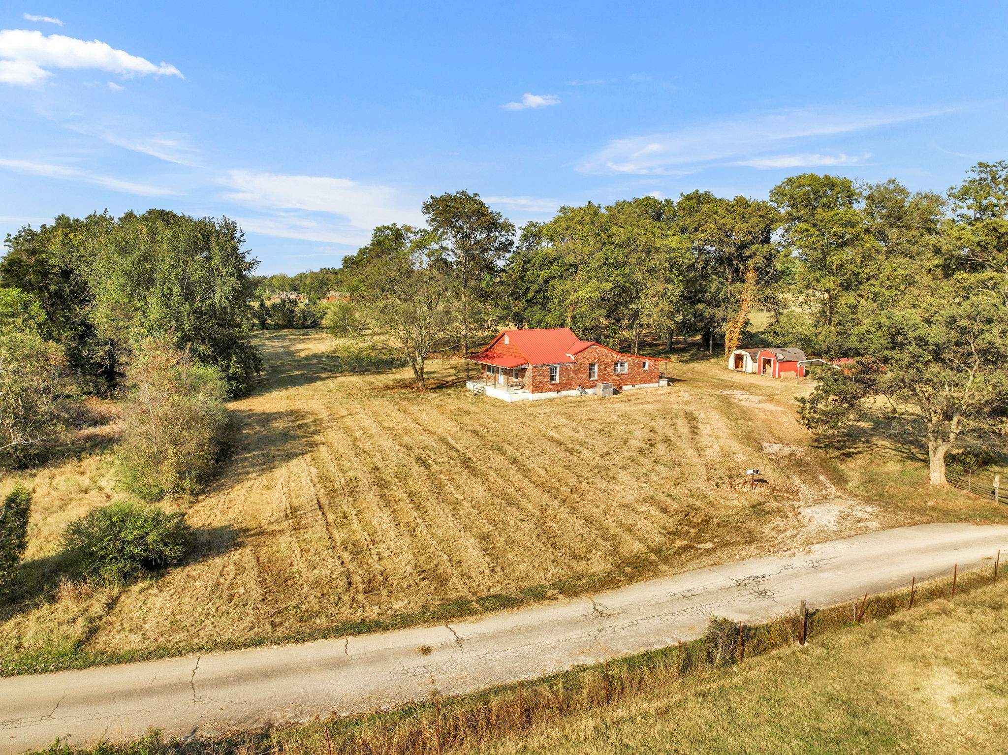 535 Scott Road Mount Pleasant, TN 38474 - Photo 28 of 40 a view of a swimming pool with an ocean view