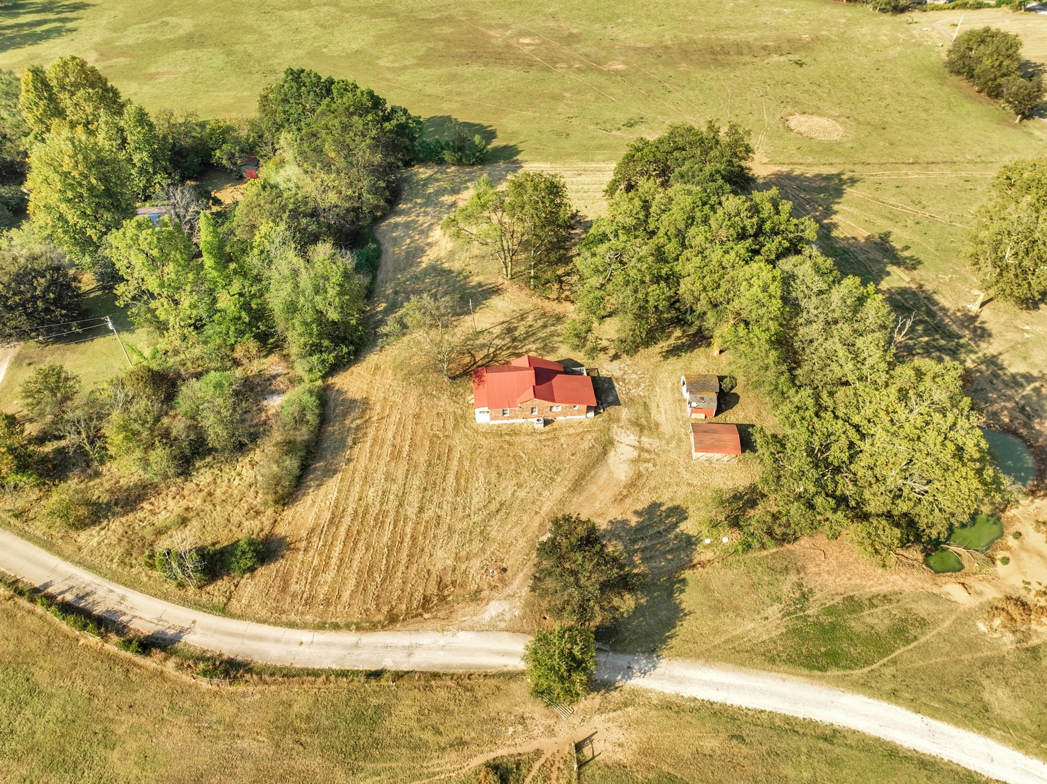 535 Scott Road Mount Pleasant, TN 38474 - Photo 3 of 40
