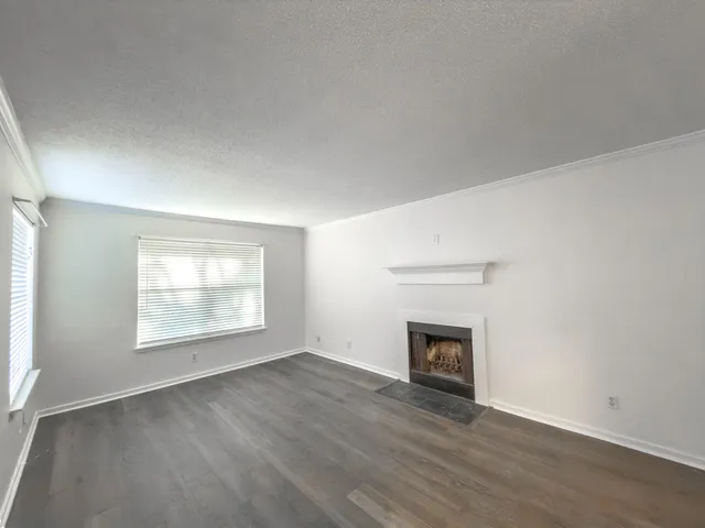 $1,800 | 114 Luden Drive, Unit B, Summerville, SC 29483