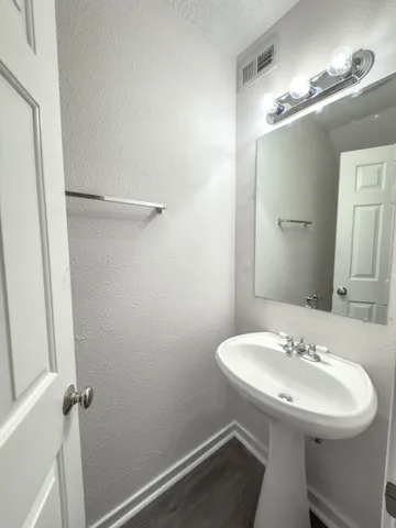 $1,800 | 114 Luden Drive, Unit B, Summerville, SC 29483